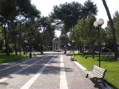 Giardini Pubblici di Giuseppe Garibaldi (Giuseppe Garibaldi Public Gardens), Lecce