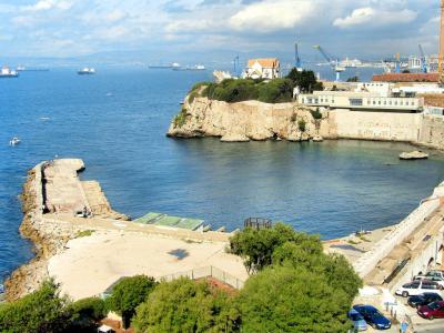 Rosia Bay, Gibraltar