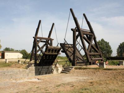Pont Van Gogh (Langlois Bridge), Arles