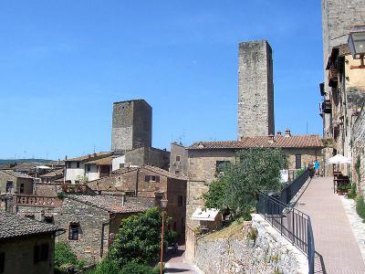 Torre dei Cugnanesi (Cugnanesi Tower)