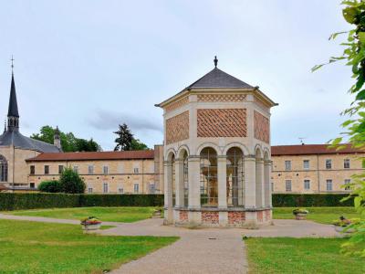 Chartreuse of Champmol and Well of Moise, Dijon