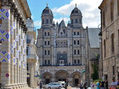 Eglise Saint-Michel de Dijon (Church of Saint Michael of Dijon), Dijon