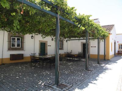 Adega Cartuxa, Evora