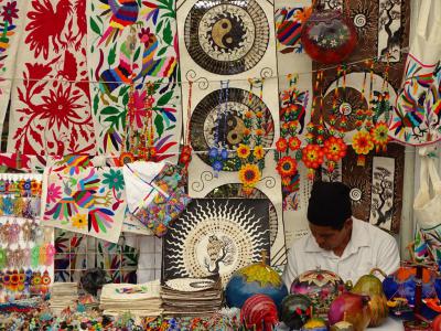 Mercado de Artesanías (Artisan Market)
