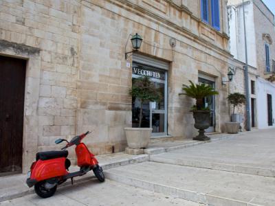 Corso Vittorio Emanuele II (Vittorio Emanuele II Street)