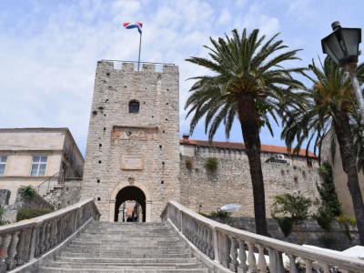 Revelin Tower and Land Gate