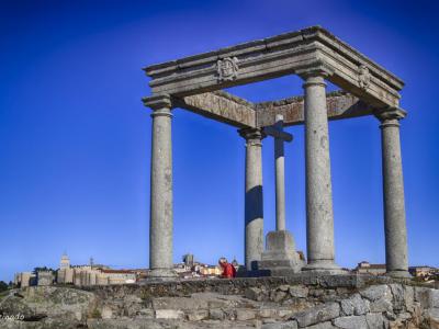Mirador de los Cuatro Postes (Viewpoint of the Four Posts)