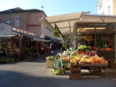 Anna Street and City Market
