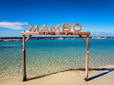 Mambo Beach Boulevard, Willemstad