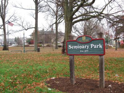 Seminary Square Park, Bloomington