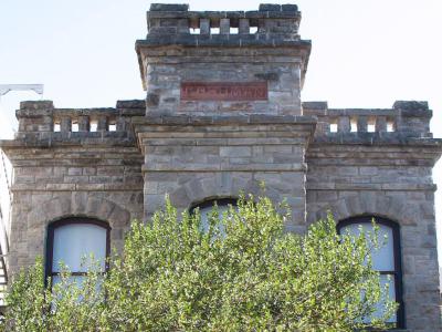 Goodman Library, Napa