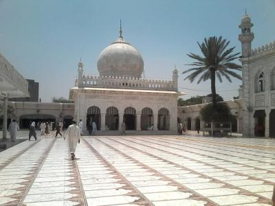 Shrine of Meher Ali Shah, Islamabad