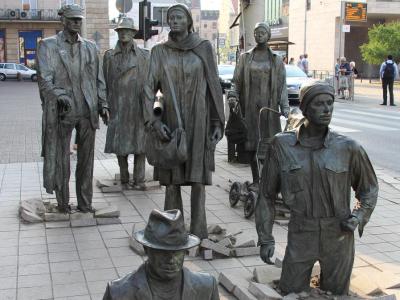 Przejscie (Anonymous Pedestrians), Wroclaw