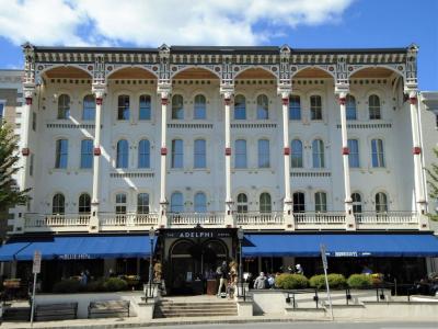 Adelphi Hotel