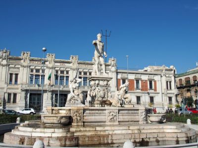 Fontana del Nettuno (Fountain of Neptune)