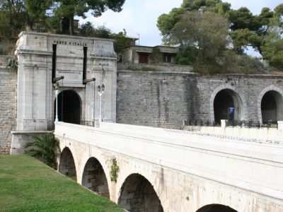 Porte d'Italie (Gate of Italy), Toulon