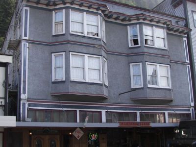 Alaskan Hotel and Bar