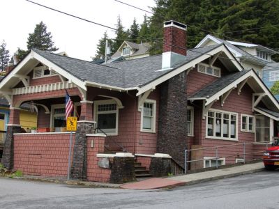 Walker-Broderick House