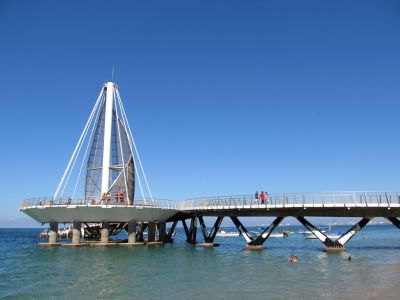 Muelle de Playa Los Muertos (Pier of the Dead)