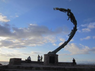 Los Milenios (Millennia Sculpture), Puerto Vallarta