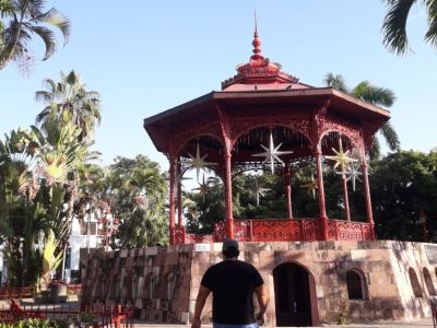 Plaza Republica (Republic Square)