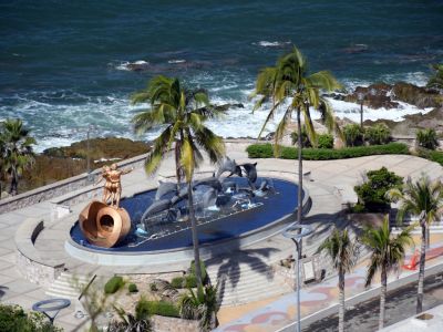 Monument to the Continuity of Life, Mazatlan