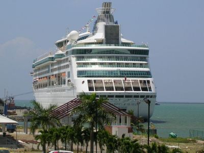 Colon Cruise Terminal, Colon