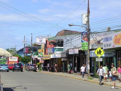 Avenida 3 (3rd Avenue)