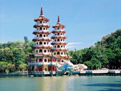 Dragon and Tiger Pagodas