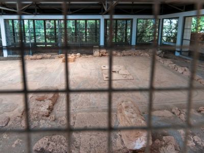 Basilica of Fornas de Torelló, Mahon