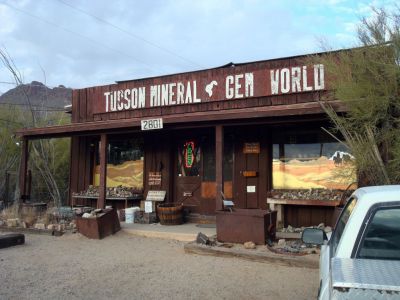 Tucson Mineral and Gem World, Tucson