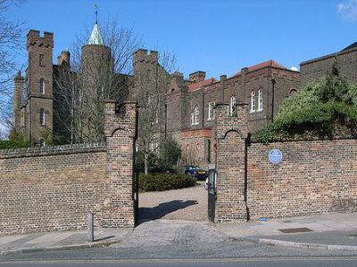 Vanbrugh Castle, London