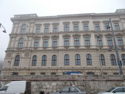 Lanchid Palace, Budapest