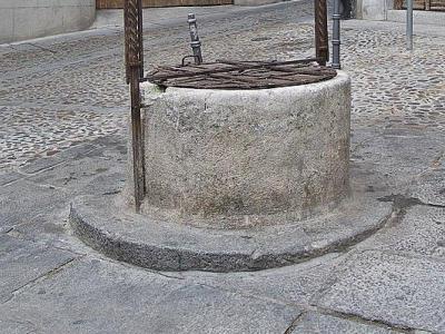 El Pozo De Los Deseos R. Saavedra (The Wishing Well), Toledo