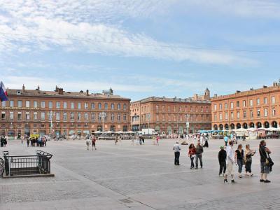 Place du Capitole (Capitol Square)