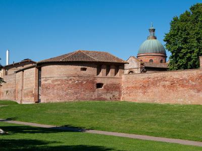 Jardin Raymond VI (Raymond-VI Garden)