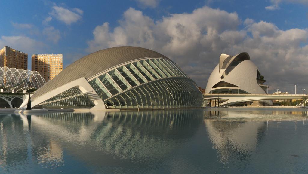 Contemporary Architecture Walk (Self Guided), Valencia, Spain