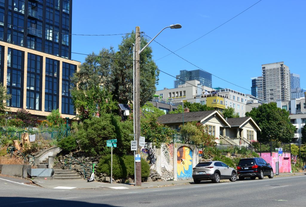 Belltown Neighborhood Walking Tour (Self Guided), Seattle, Washington