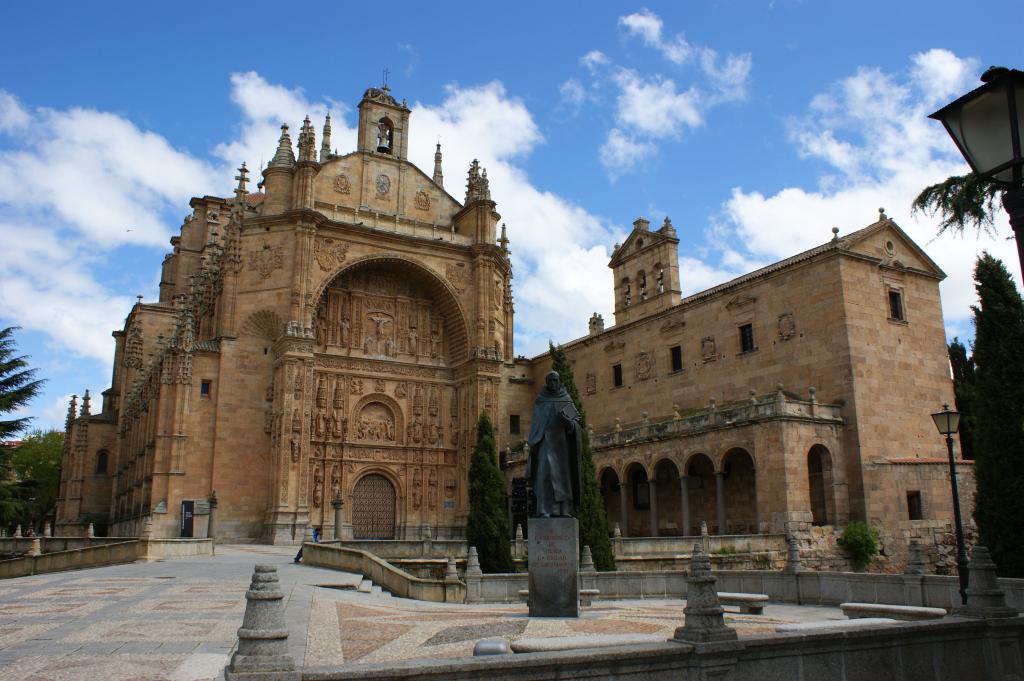 Salamanca's Historical Buildings Walking Tour (Self Guided), Salamanca