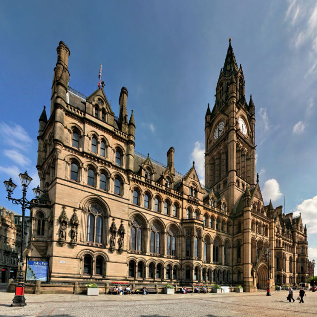 self guided tour manchester