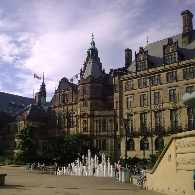 3 SelfGuided Walking Tours in Sheffield, England + Maps