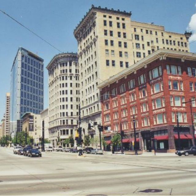 WALKING: Downtown Salt Lake City, Utah 