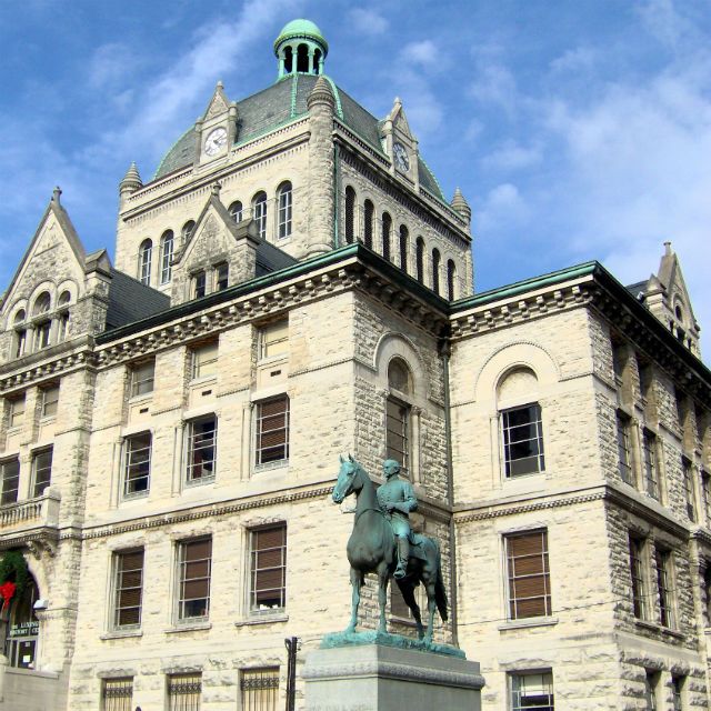 2 SelfGuided Walking Tours in Lexington, Kentucky + Maps