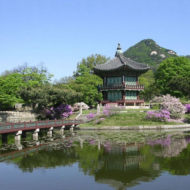 4 SelfGuided Walking Tours in Seoul, South Korea + Maps