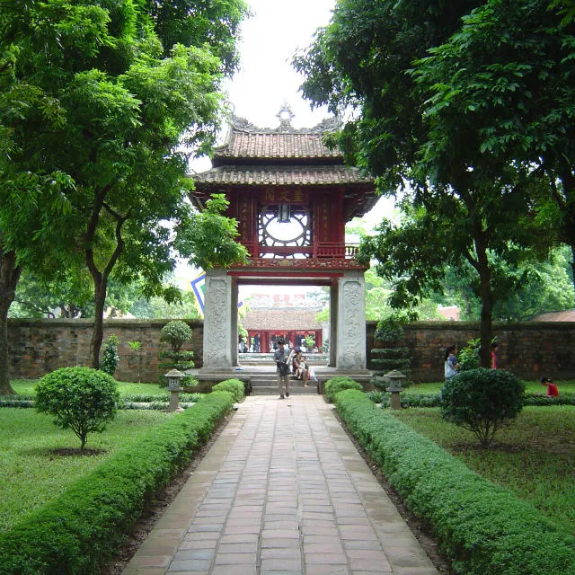 Custom Walk in Hanoi, Vietnam