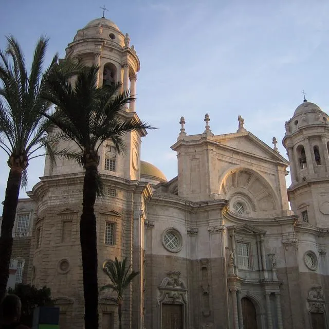 Custom Walk in Cadiz, Spain