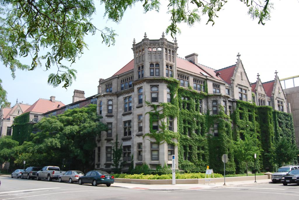 SnellHitchcock Hall, Chicago