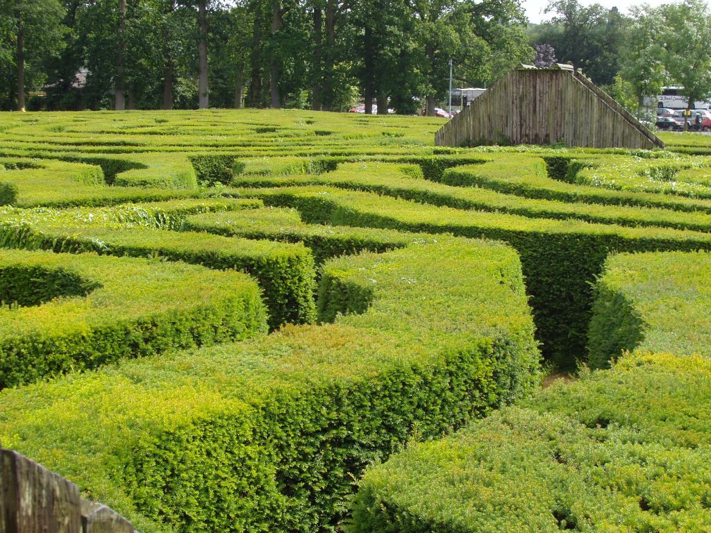 Center Island Hedge Maze, Toronto