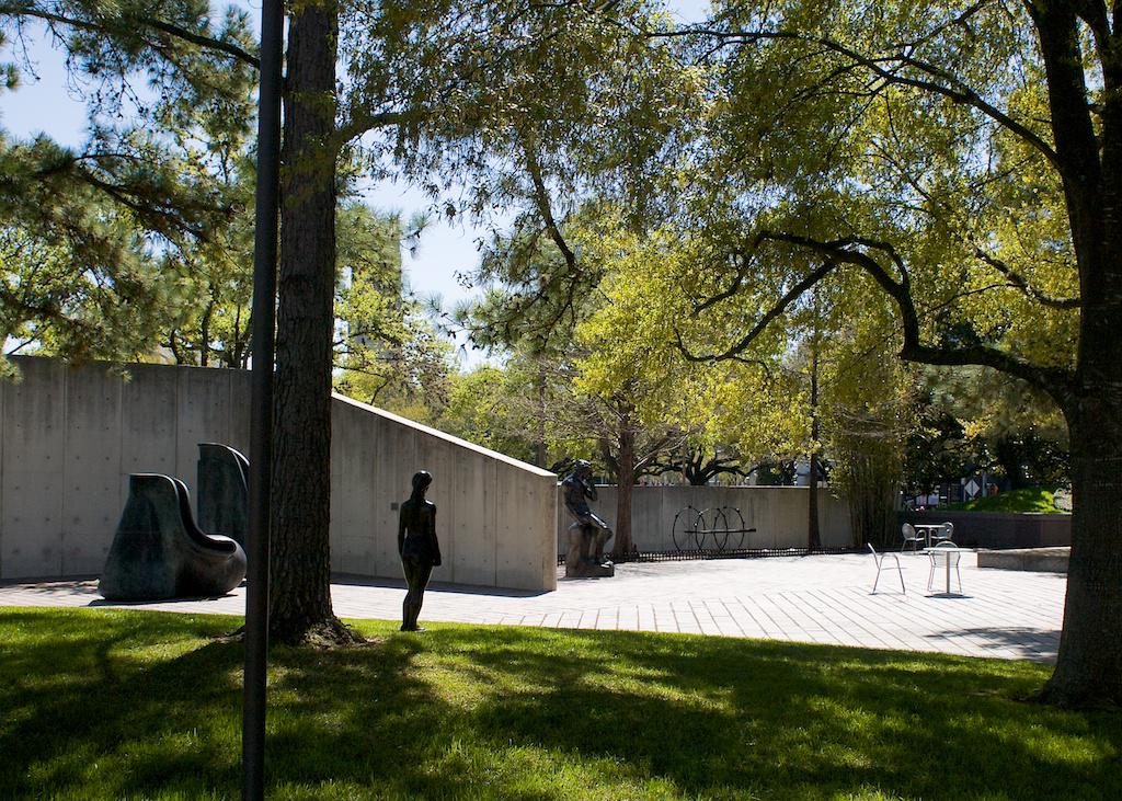 Cullen Sculpture Garden, Houston