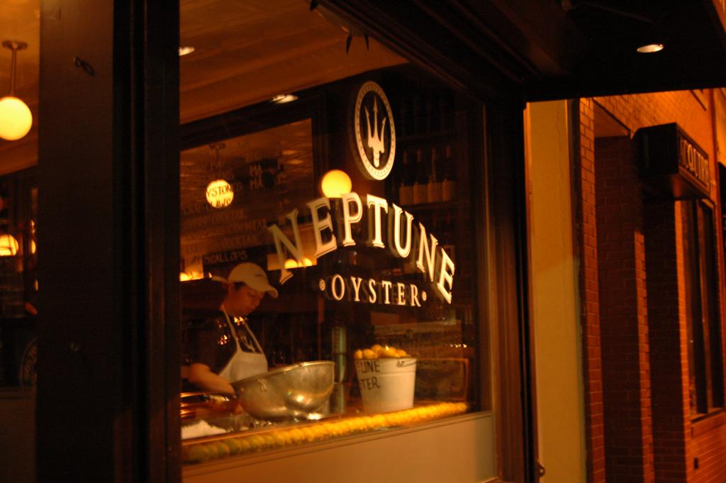 Neptune Oyster, Boston